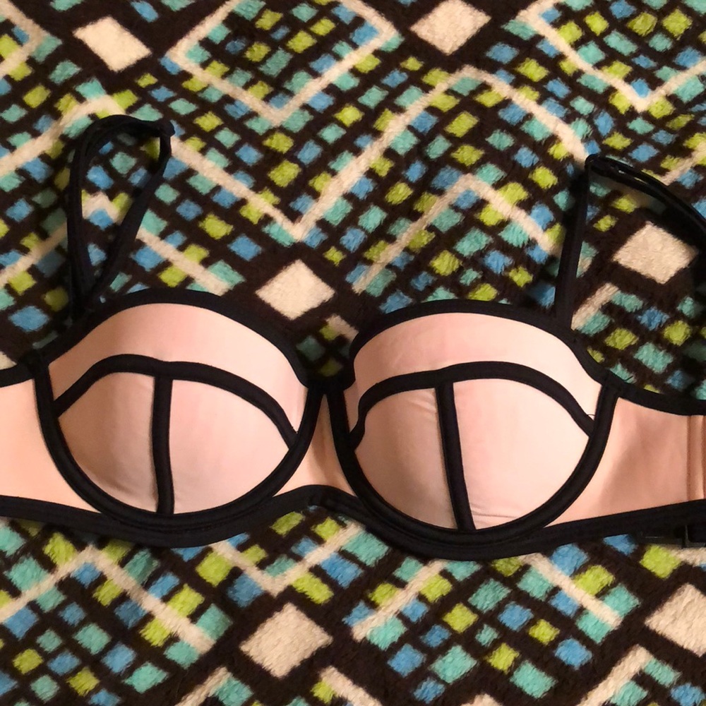 triangl swim top
